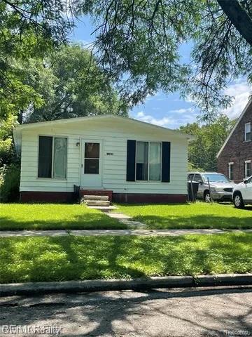 12920 E Canfield Street Property Photo 1