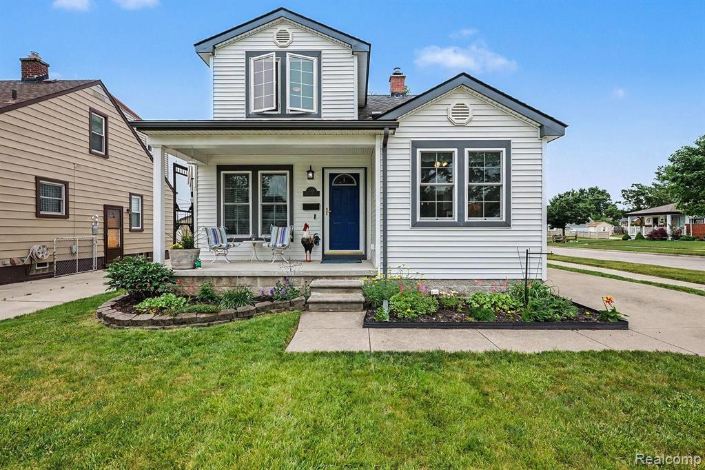 61003784 Property Photo 1