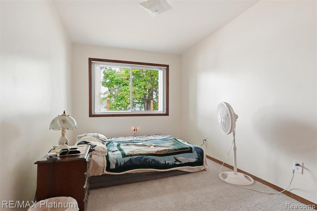 5504 Wildwood Drive Property Photo 11