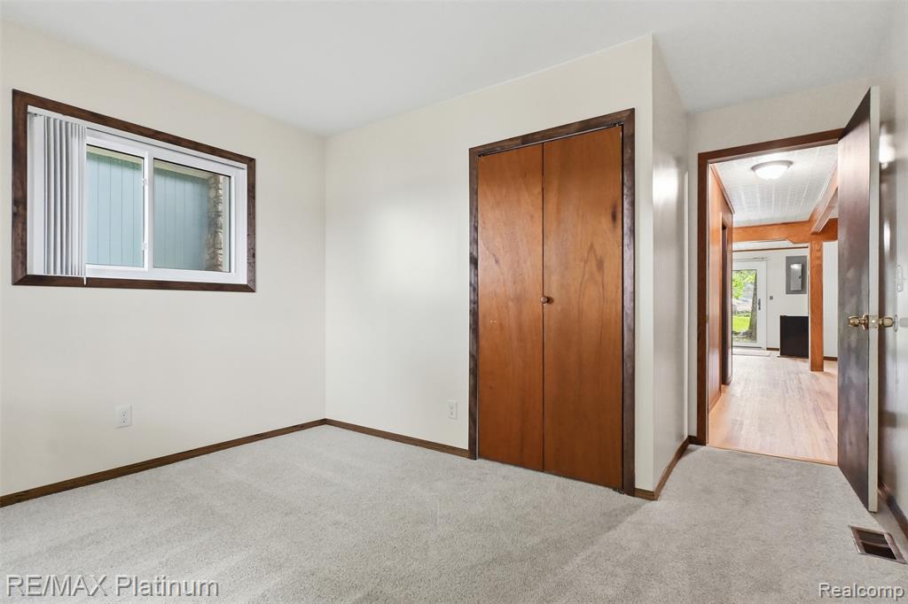 5504 Wildwood Drive Property Photo 12