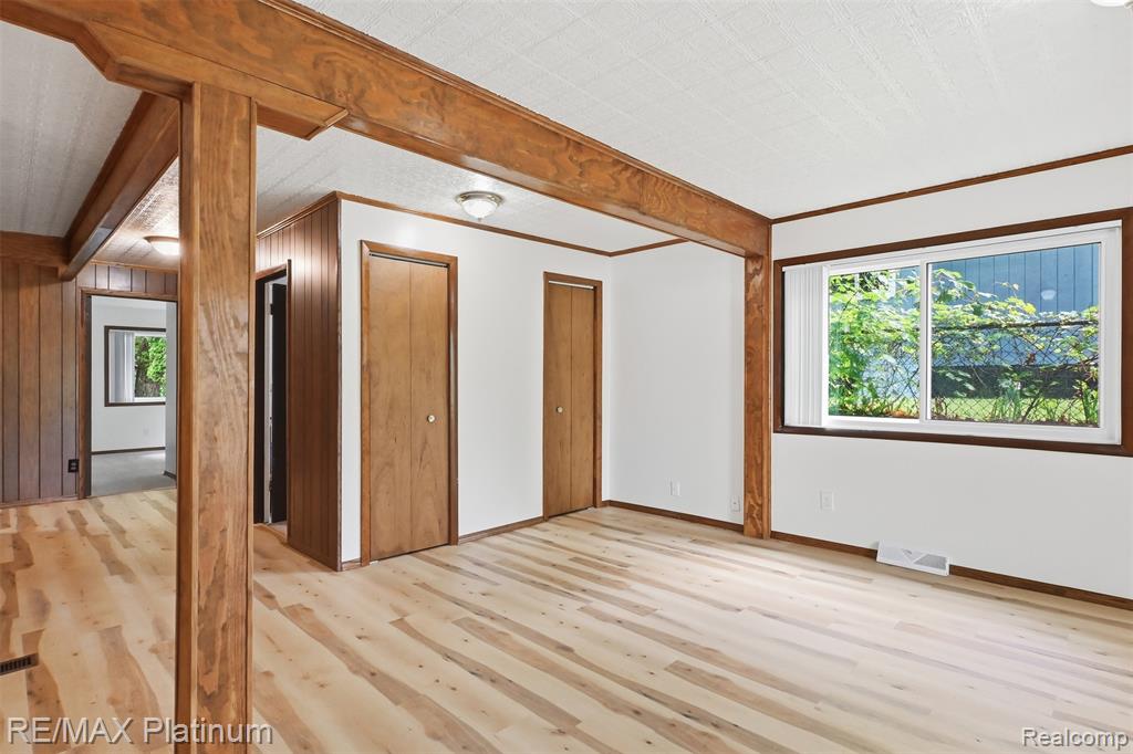 5504 Wildwood Drive Property Photo 15