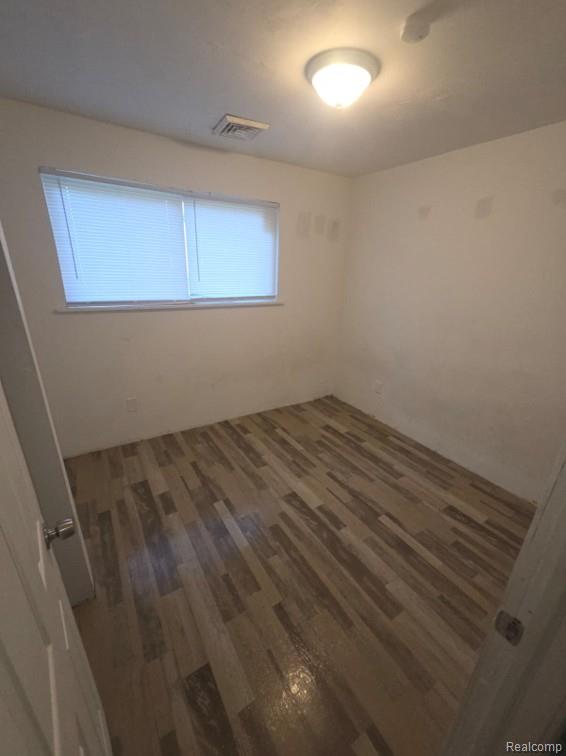 9979 Montrose Street Property Photo 6