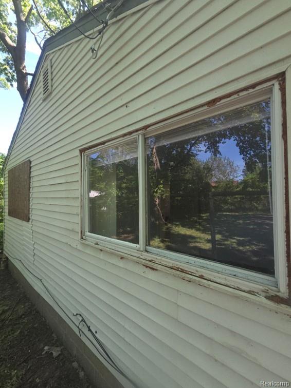 9979 Montrose Street Property Photo 13