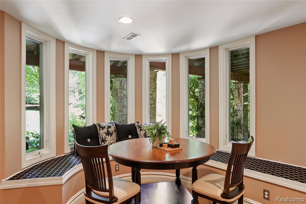 744 Thayer Boulevard Property Photo 64