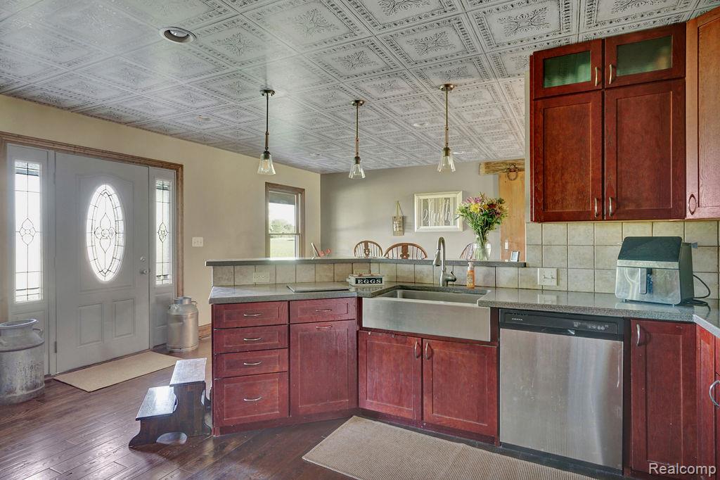 14380 Dice Road Property Photo 37