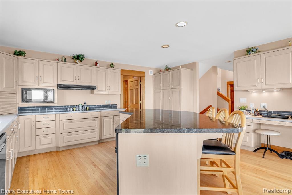2975 Sandy Oaks Lane Property Photo 20