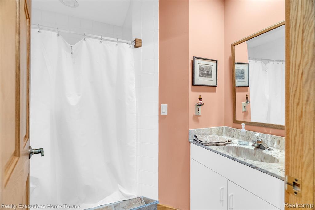 2975 Sandy Oaks Lane Property Photo 27