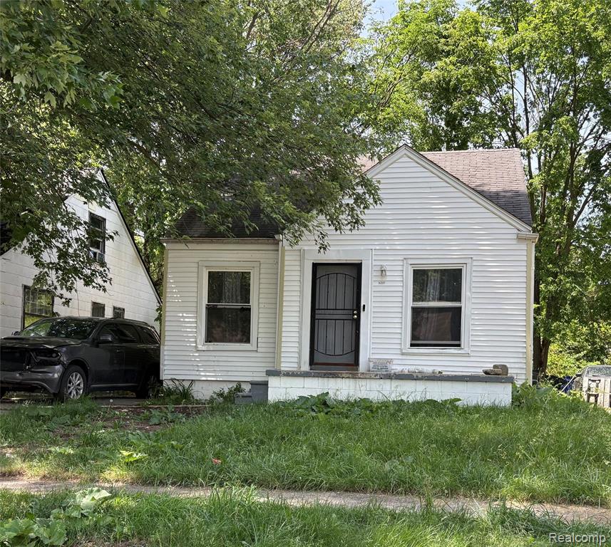 9251 Minock Street Property Photo 1