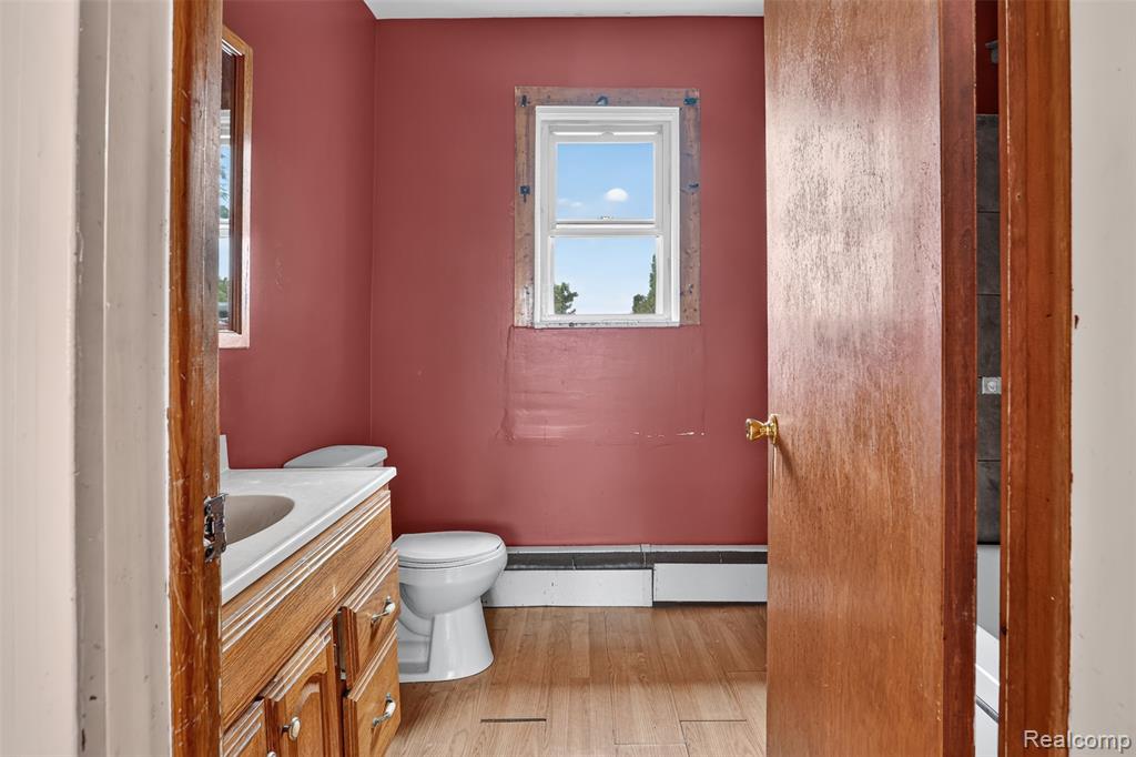 6007 Leix Road Property Photo 23