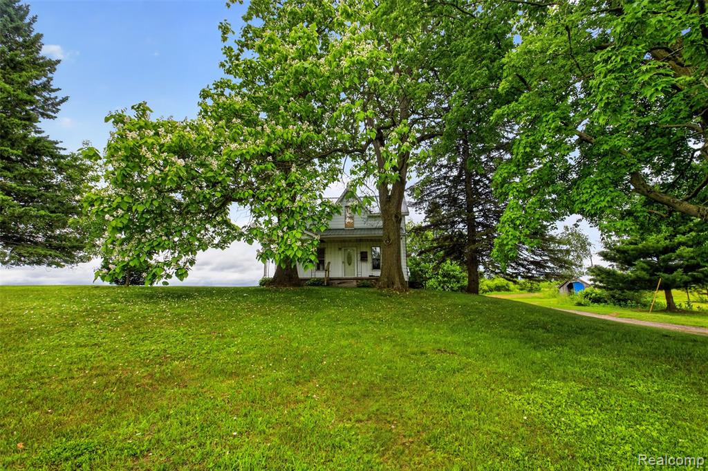 6007 Leix Road Property Photo 29