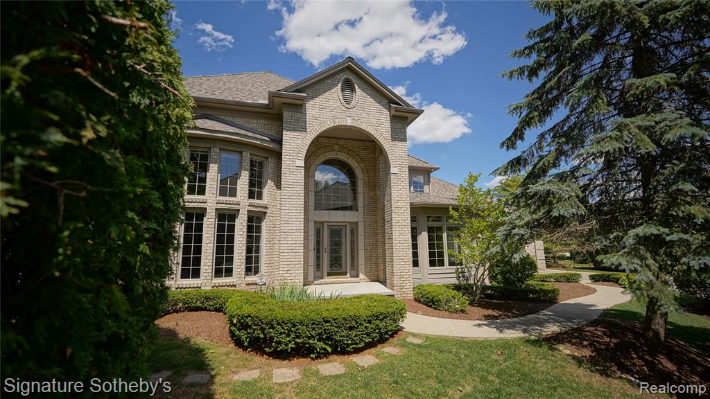 6608 Enclave Drive Property Photo 1