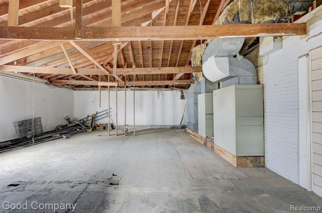 23919 John R Road Property Photo 26