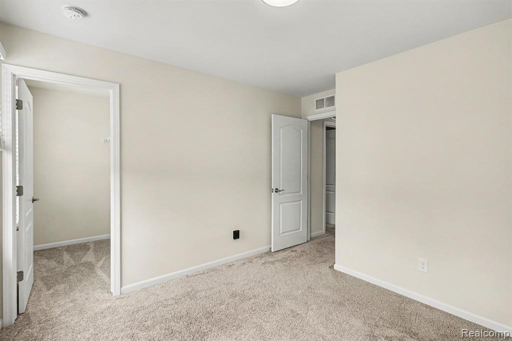 4871 Broomfield Way Property Photo 13
