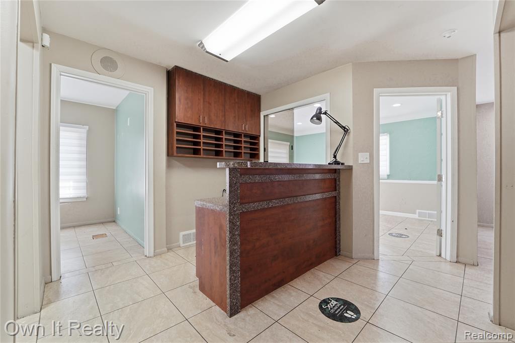 7247 Schaefer Road Property Photo 9