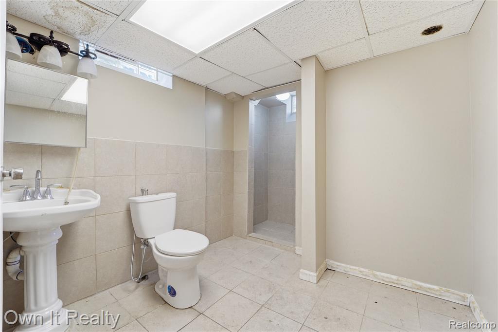 7247 Schaefer Road Property Photo 21