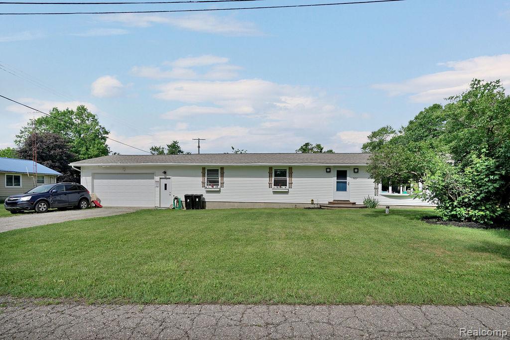 5607 Genesee Avenue Property Photo 19