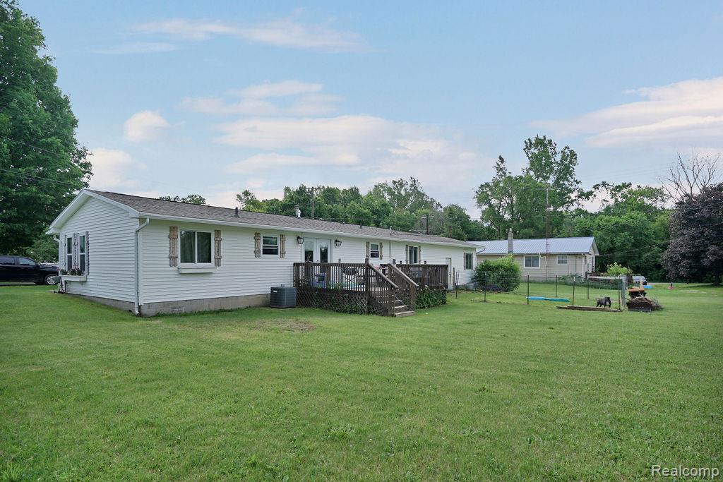 5607 Genesee Avenue Property Photo 23