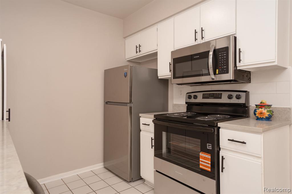 936 Wexford Way Property Photo 10