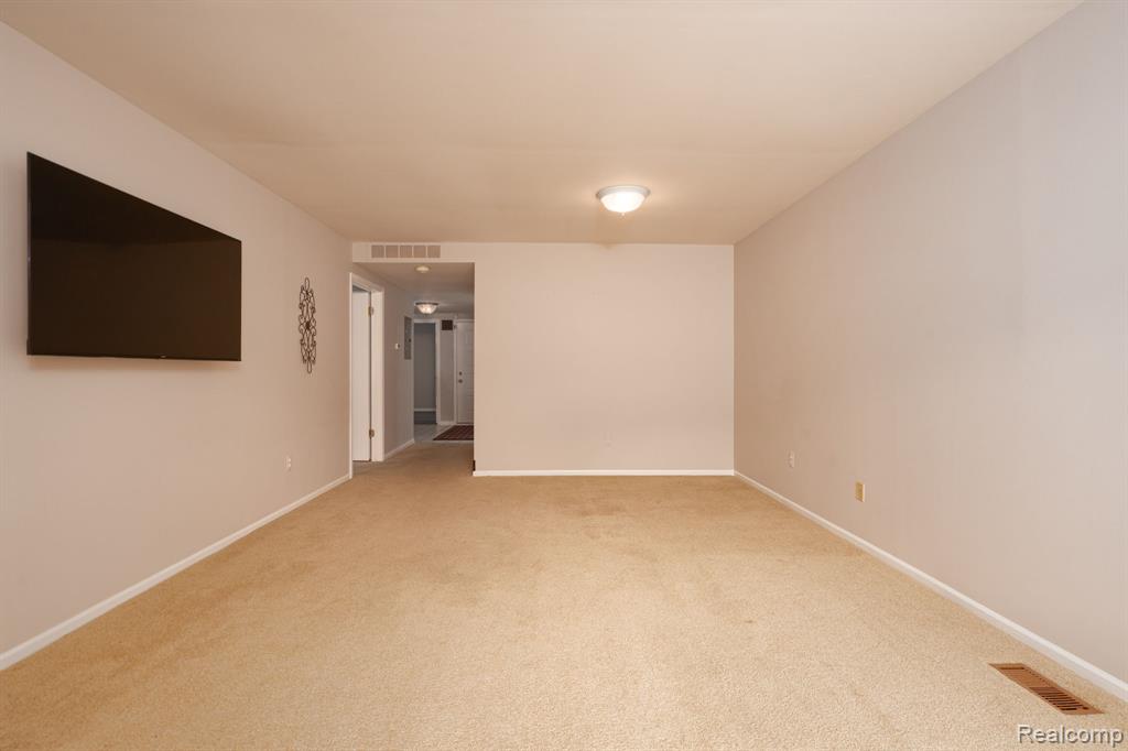 936 Wexford Way Property Photo 24