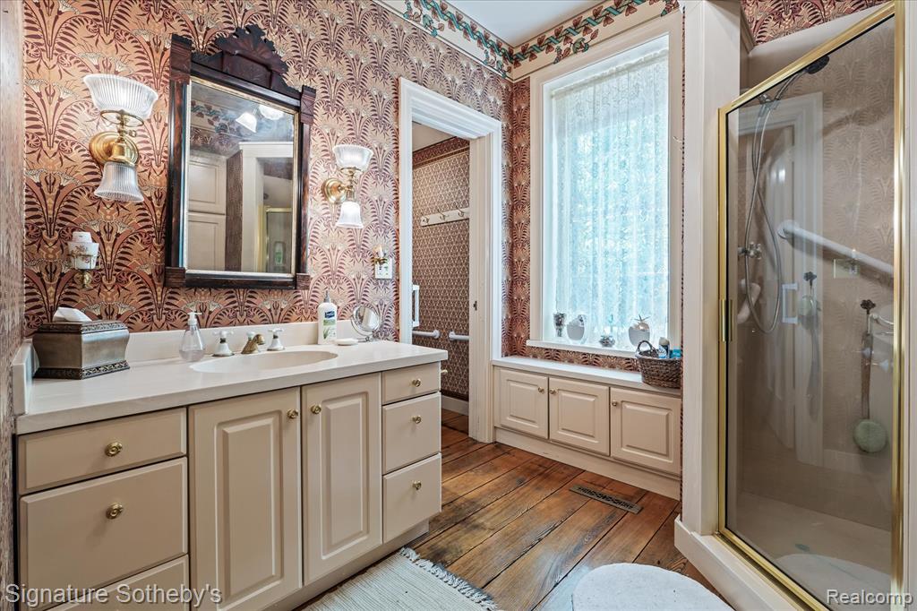410 N Eagle Street Property Photo 56