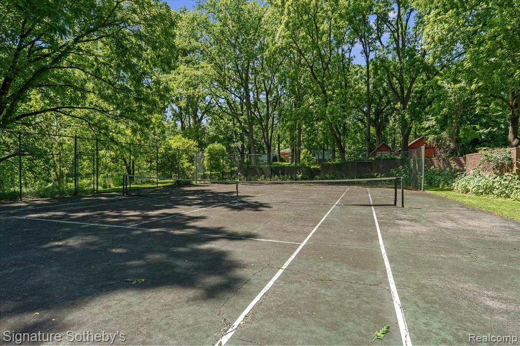 410 N Eagle Street Property Photo 77