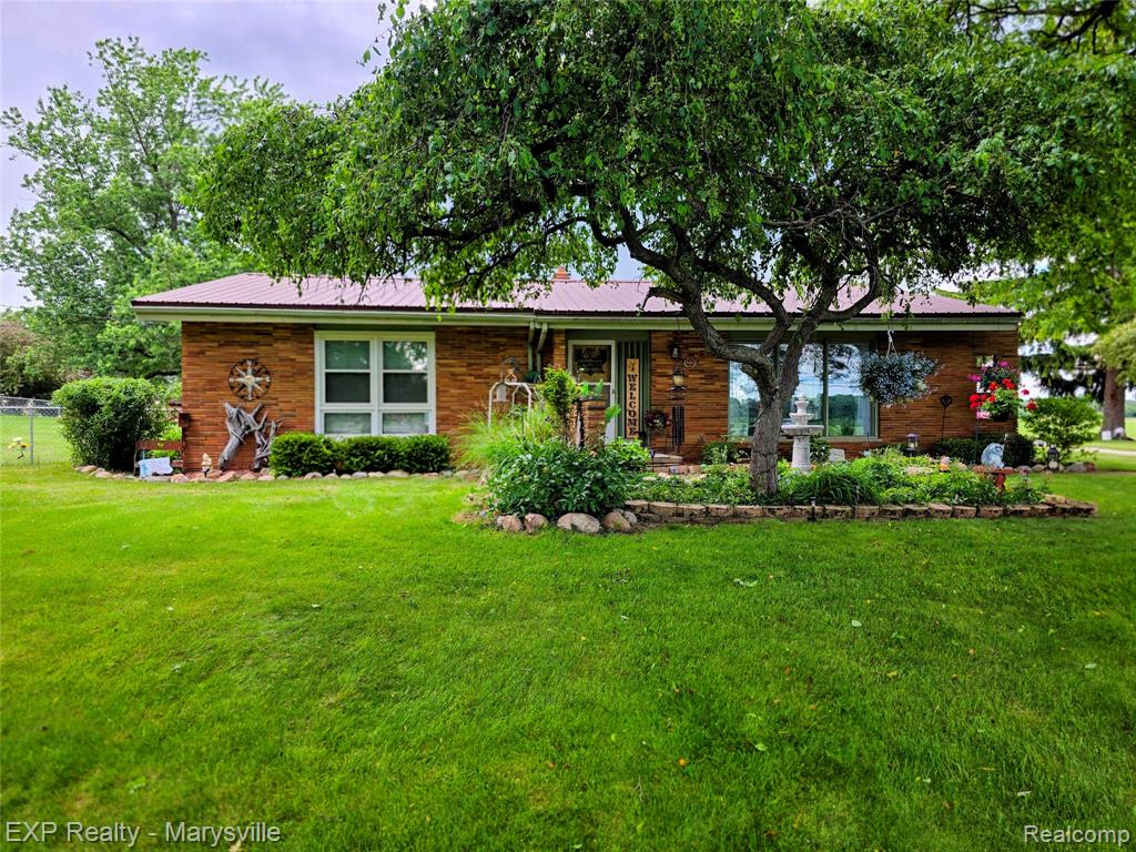 11232 Yale Road Property Photo 1