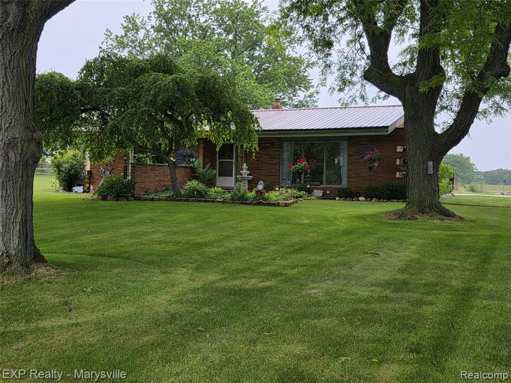 11232 Yale Road Property Photo 3