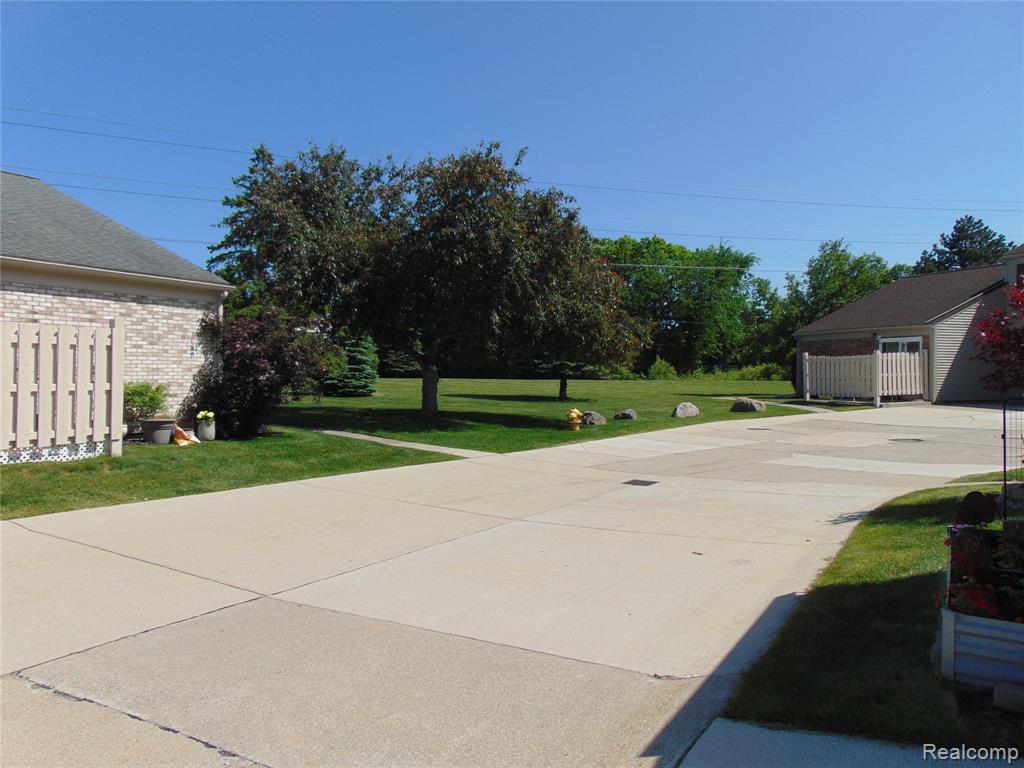 44167 Providence Drive Property Photo 20
