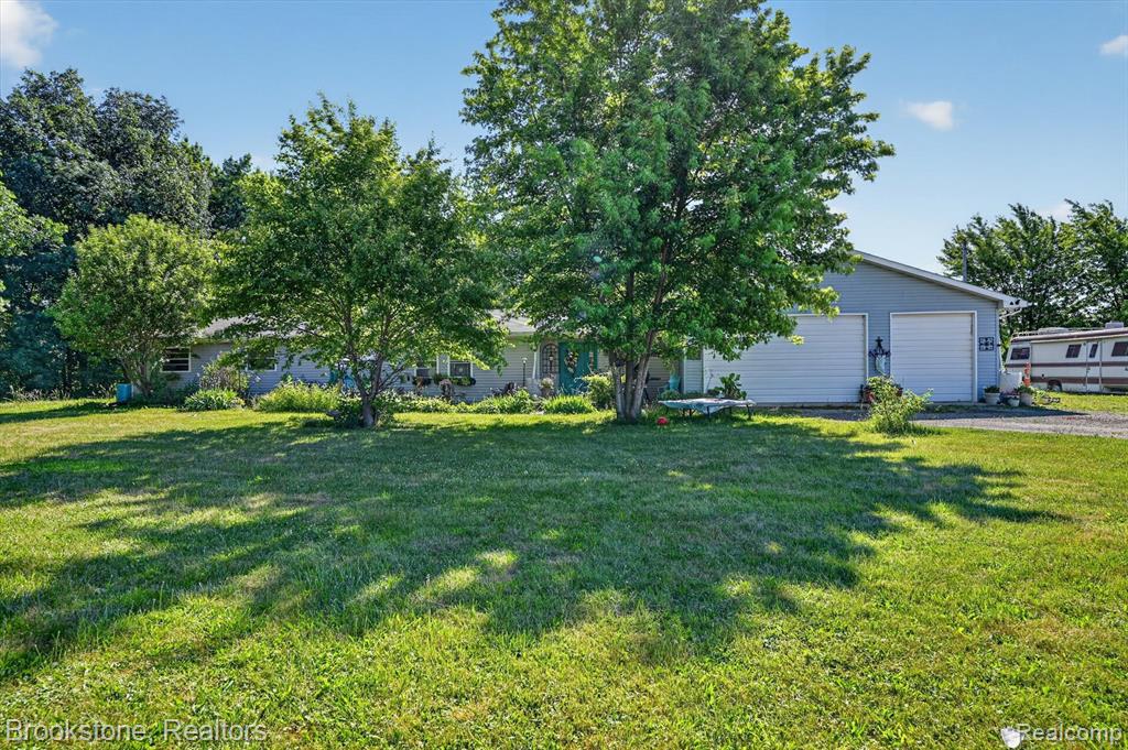 9300 Head O Lake Road Property Photo 1