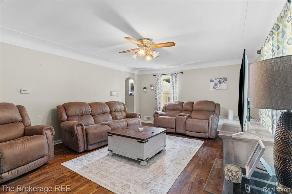3290 Drexel Avenue Property Photo 12
