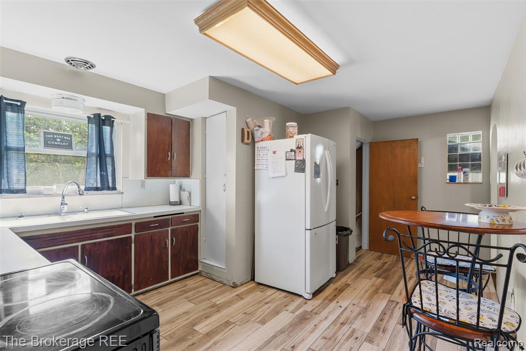 3290 Drexel Avenue Property Photo 17