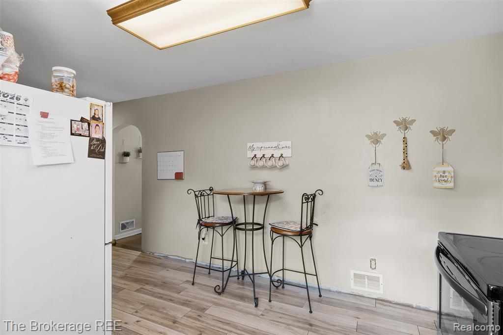 3290 Drexel Avenue Property Photo 19