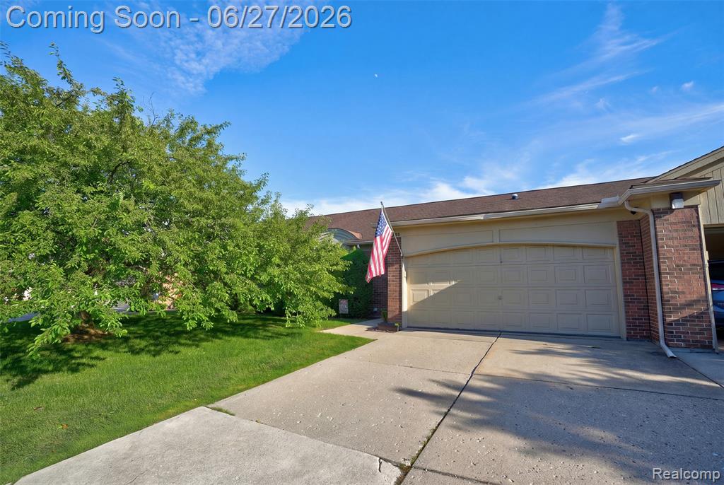 15908 Plymouth Drive Property Photo 6