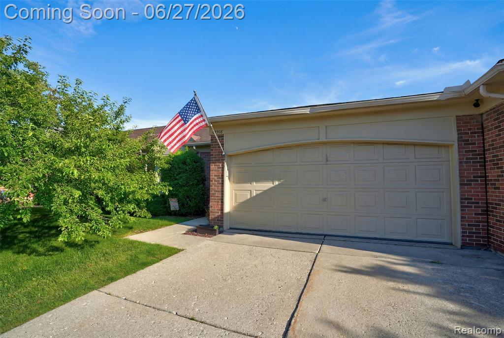 15908 Plymouth Drive Property Photo 7