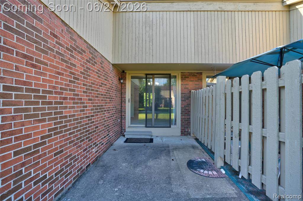 15908 Plymouth Drive Property Photo 11