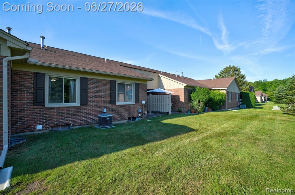 15908 Plymouth Drive Property Photo 14