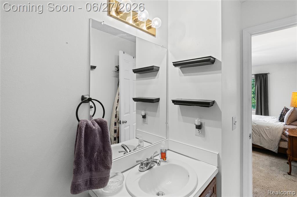15908 Plymouth Drive Property Photo 44