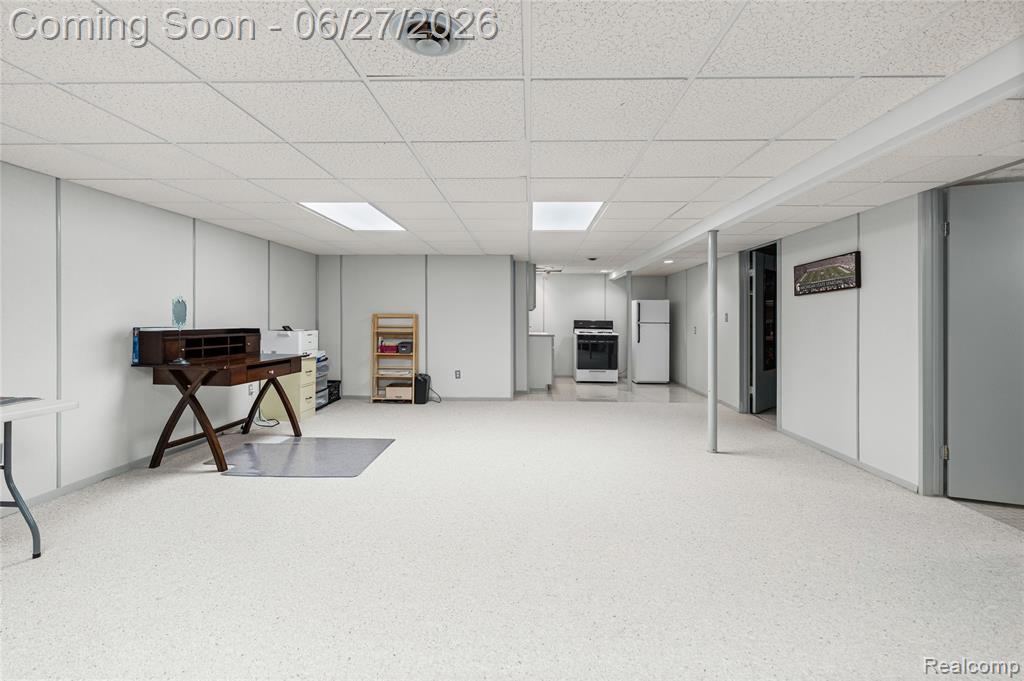 15908 Plymouth Drive Property Photo 45