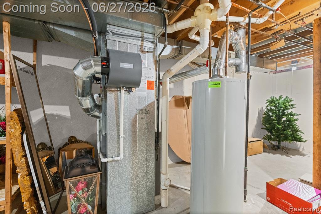15908 Plymouth Drive Property Photo 54