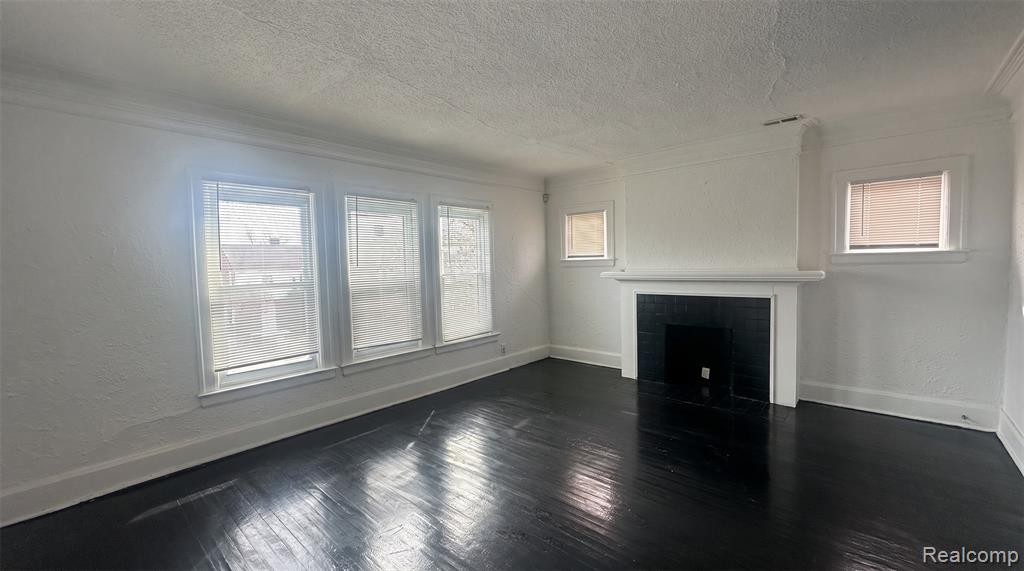 5771 Chatsworth Street Property Photo 12