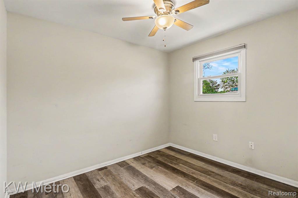 657 Dunleavy Drive Property Photo 13