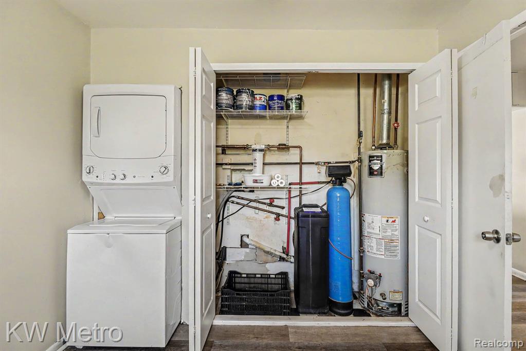 657 Dunleavy Drive Property Photo 19