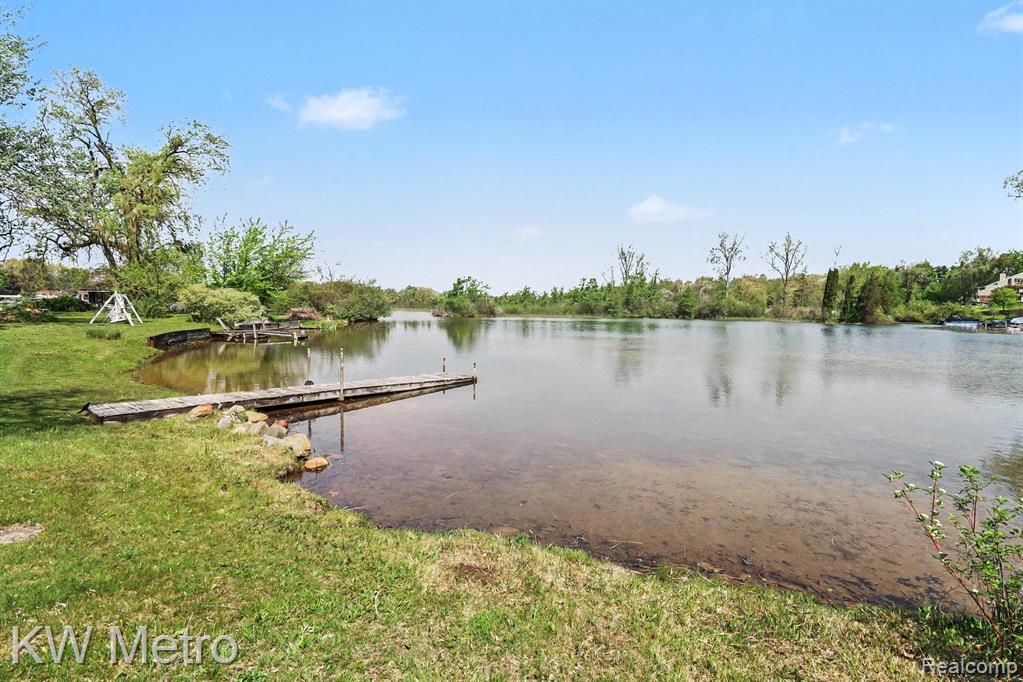 657 Dunleavy Drive Property Photo 26