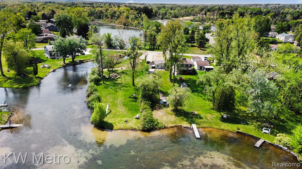 657 Dunleavy Drive Property Photo 30