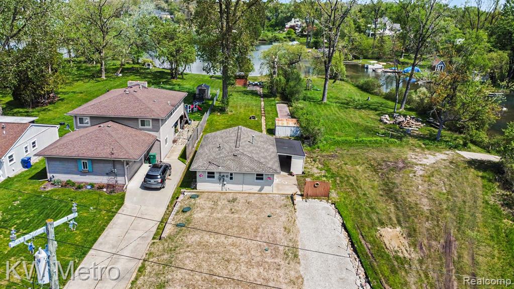 657 Dunleavy Drive Property Photo 33