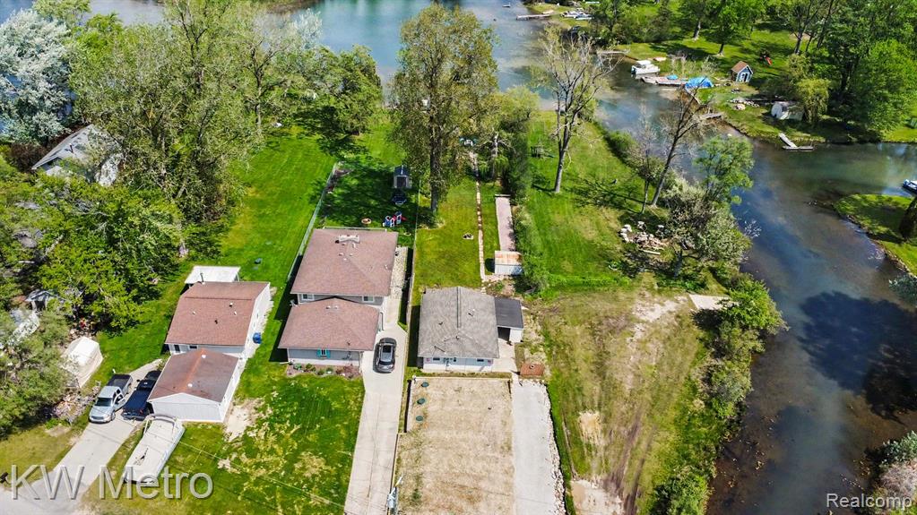 657 Dunleavy Drive Property Photo 34