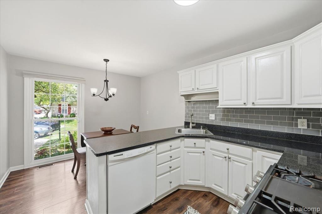 1319 Wagon Wheel Lane Property Photo 17