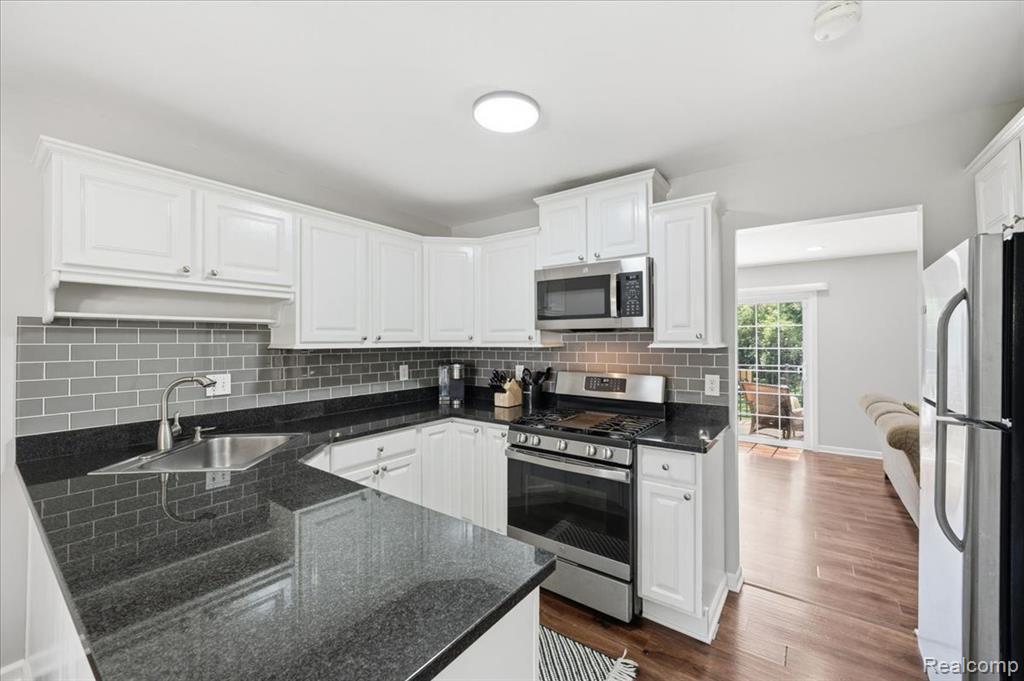1319 Wagon Wheel Lane Property Photo 18