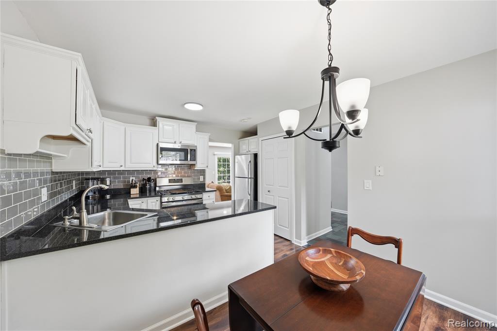 1319 Wagon Wheel Lane Property Photo 19