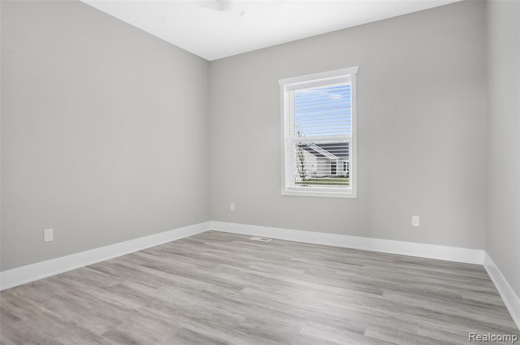 2255 Gilder Drive Property Photo 16